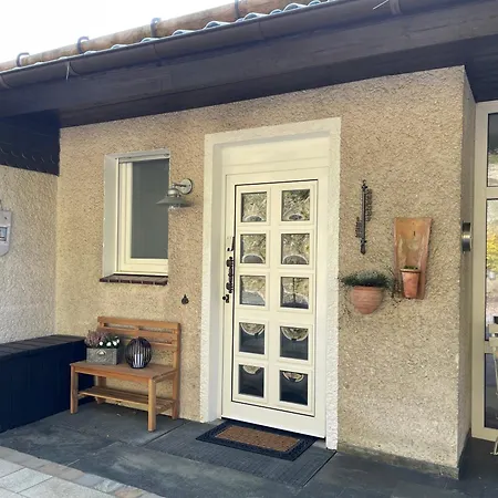 Gemuetliche Gaestewohnung, Zentral, Mit Blick In Die Natur Ennepetal Exterior foto