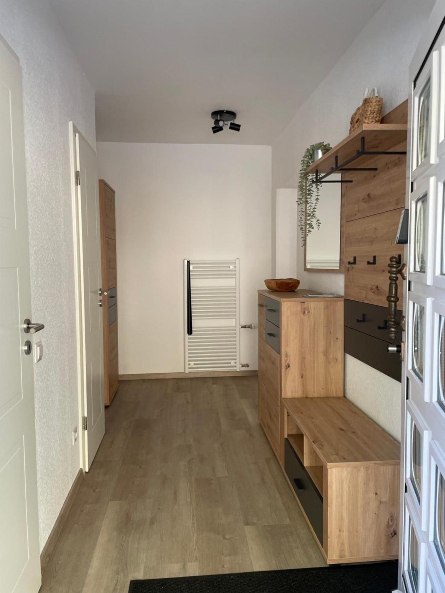 Apartment Gemuetliche Gaestewohnung, Zentral, Mit Blick In *